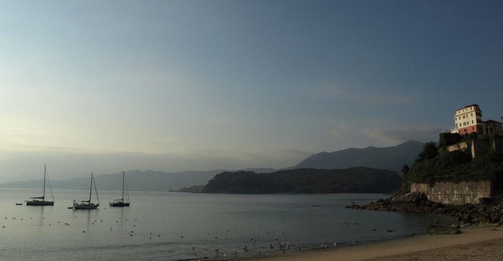 Hotel Lastres Miramar Luaran gambar